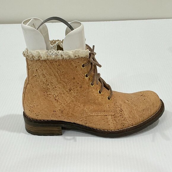 OOAK Women's Cork Ankle Booties sz 5.5 - Picture 1 of 9